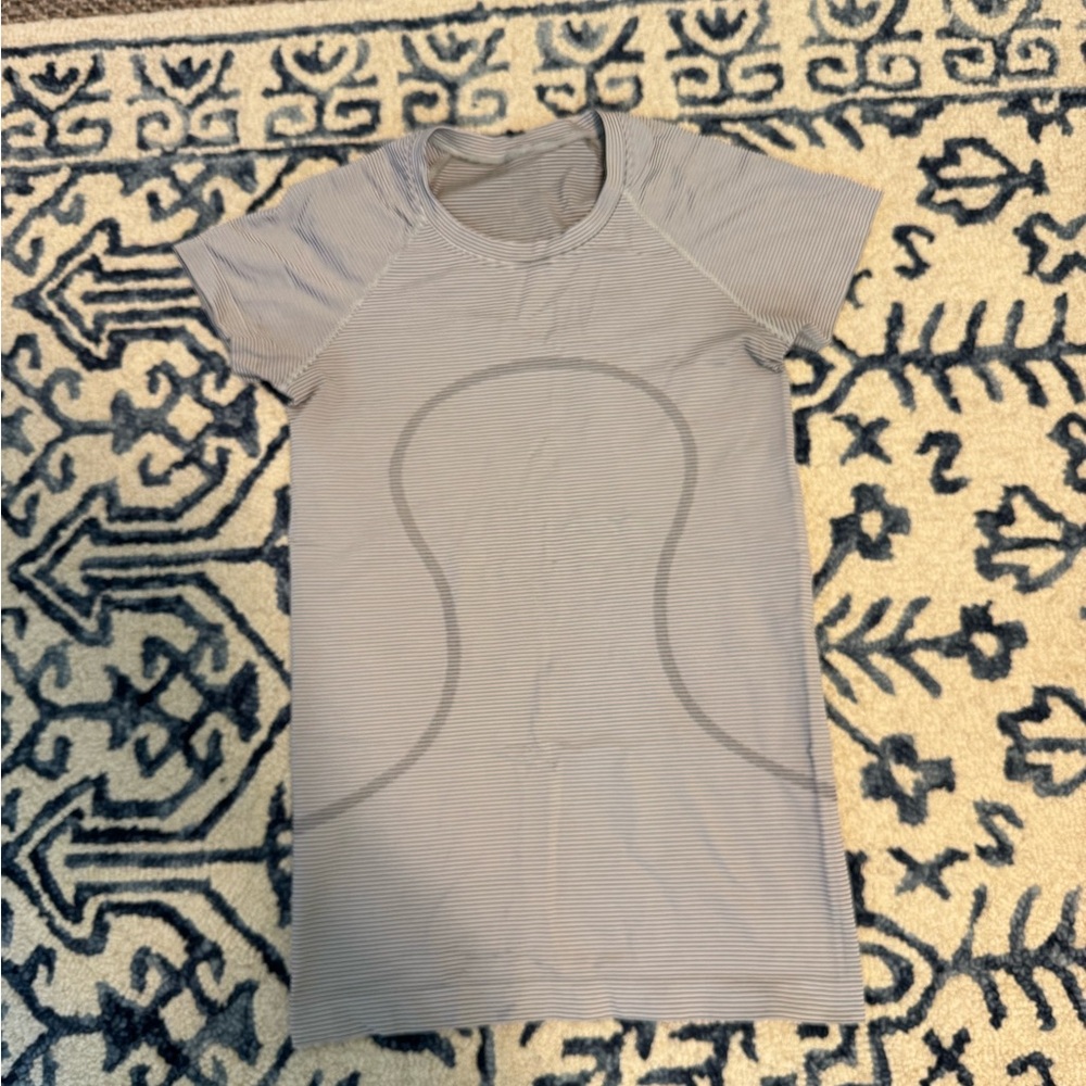 Lululemon Swiftly Tech Short Sleeve